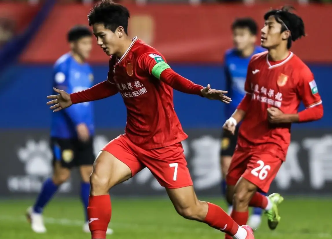 中甲第, 他轰入, 这场比赛成