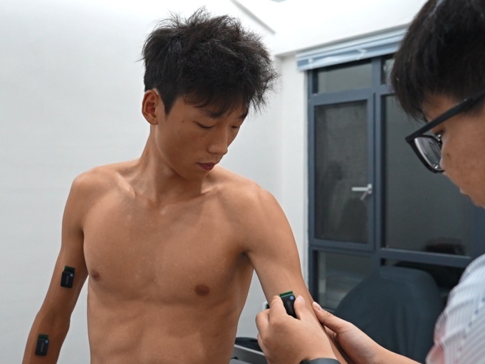 NMC, 幕的时间越